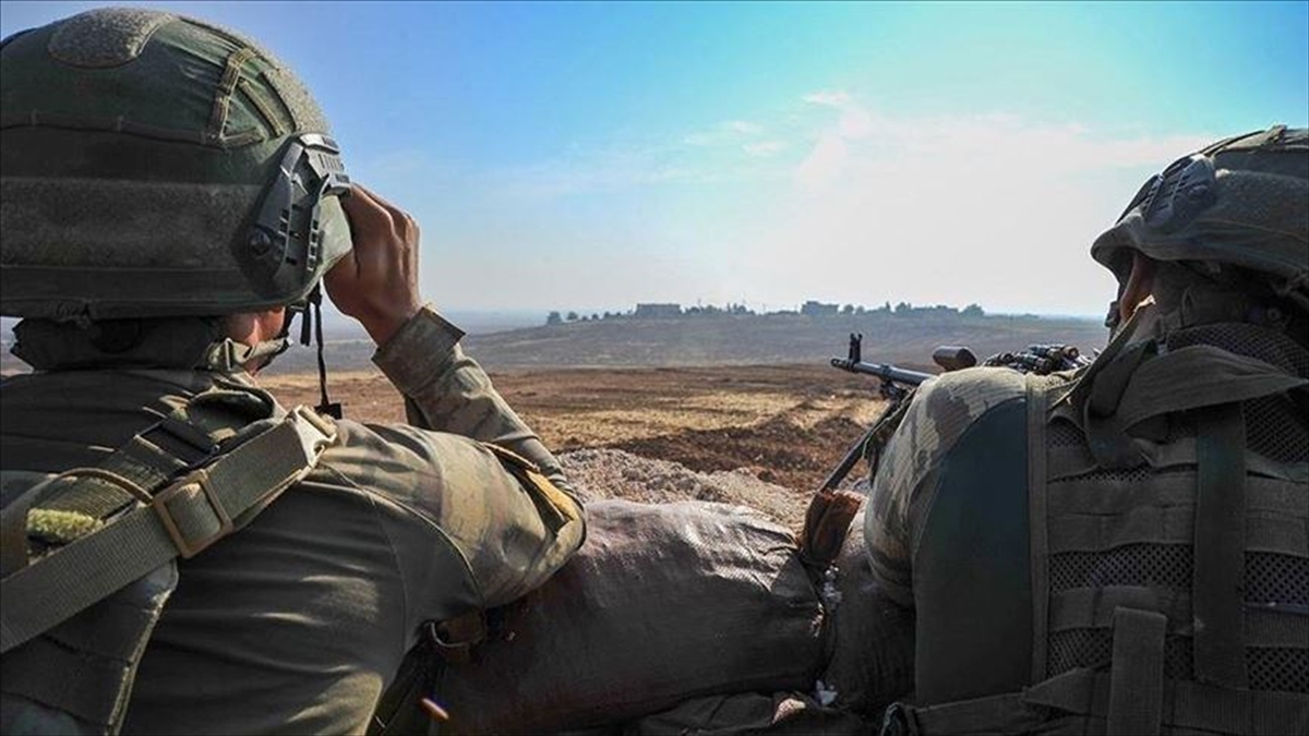MSB: Zeytin Dalı bölgesine taciz ateşi açan 3 PKK/YPG’li terörist etkisiz hale getirildi