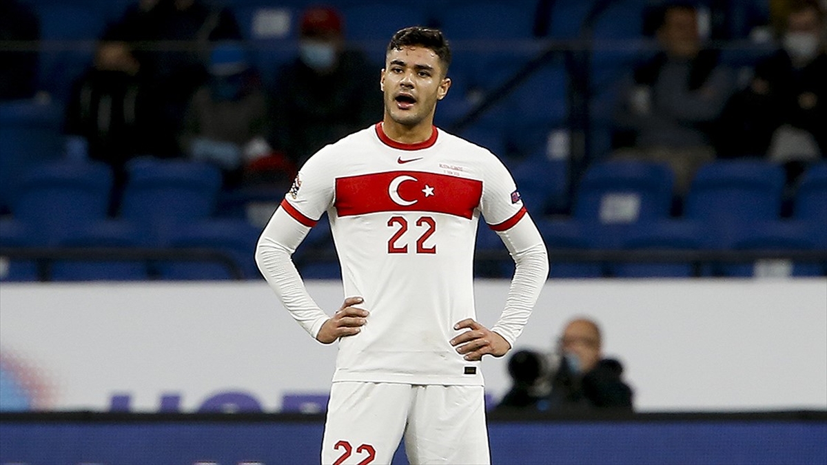 Ozan Kabak ve Efecan Karaca A Milli Takım kadrosundan çıkarıldı