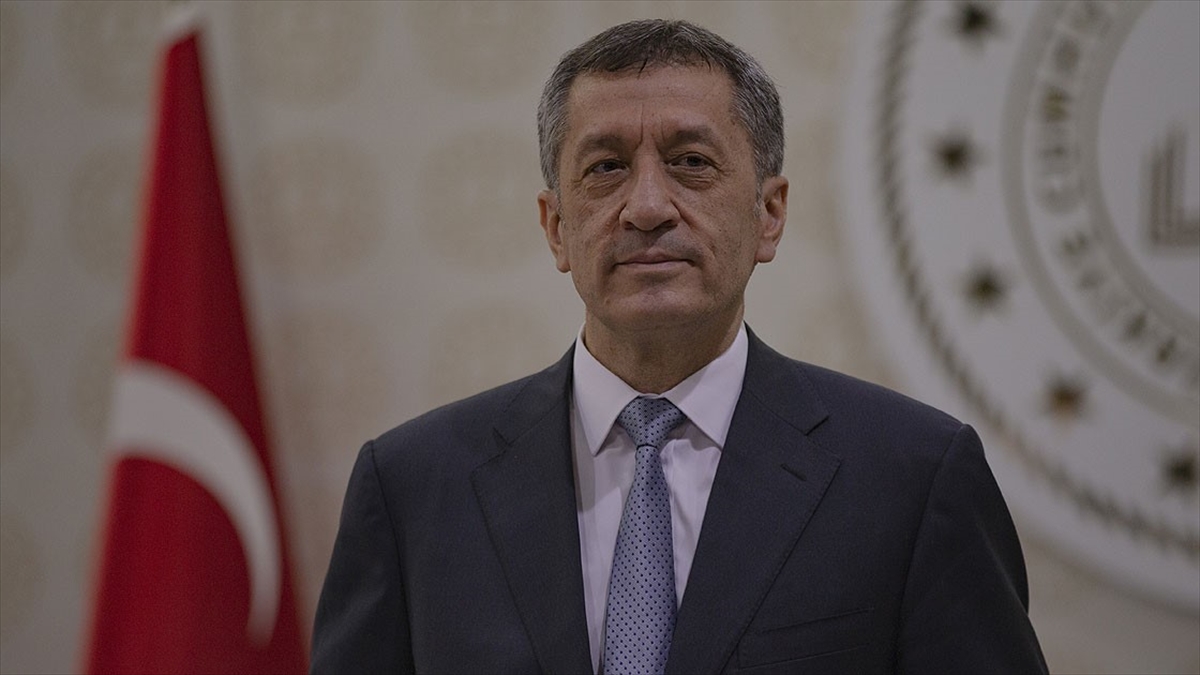 Milli Eğitim Bakanı Selçuk: Açıköğretim lisesi öğrencileri 170 krediyle mezun olabilecek