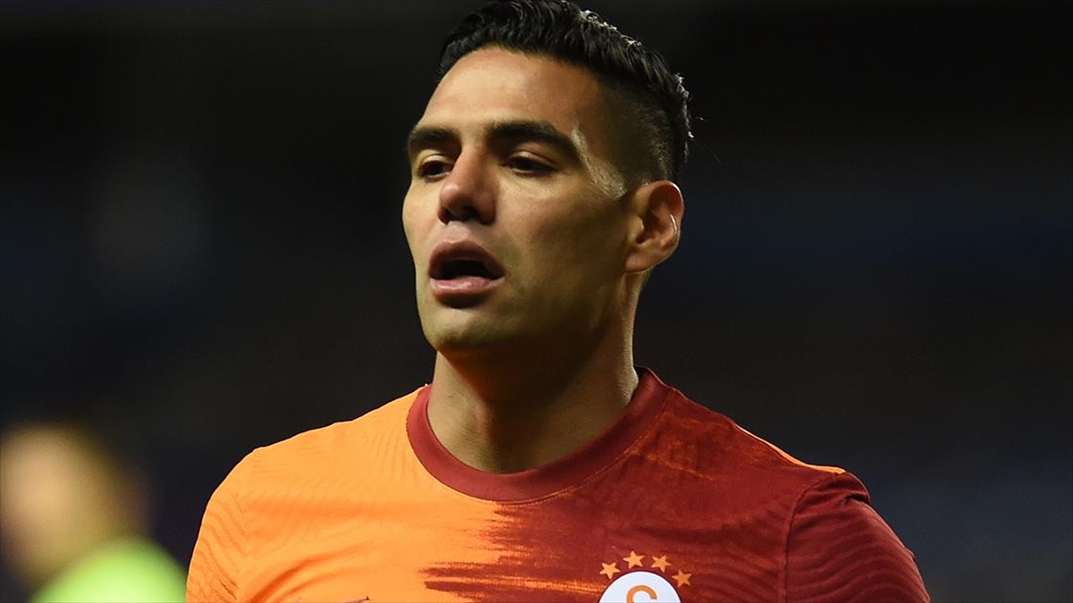 Galatasaray’da Falcao sakatlandı