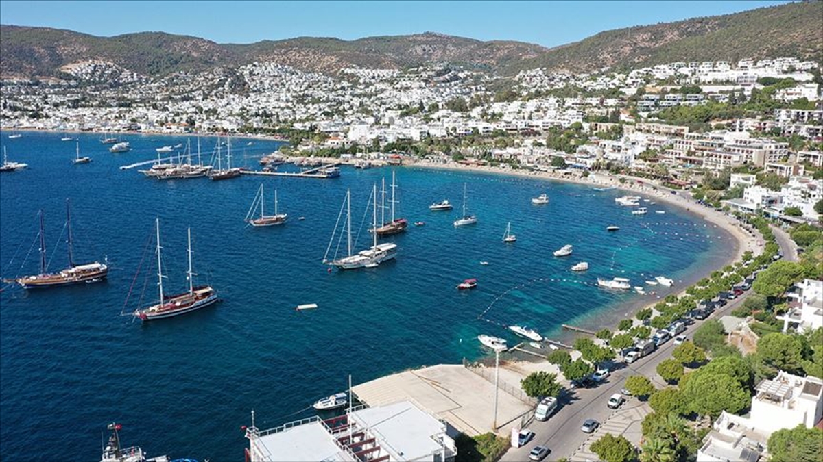Türkiye turizmde tatilcilere ‘güven’ aşıladı