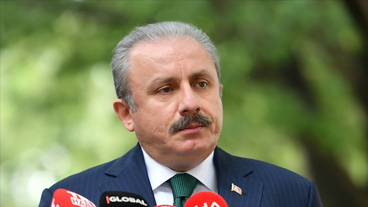 Şentop: Yukarı Karabağ’ı devlet olarak tanıma kararı alan bir parlamento ancak Fransız masallarında yer bulabilir