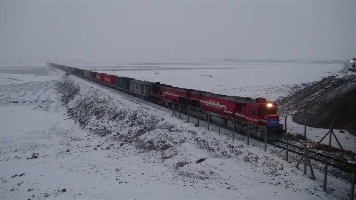 Çin’e giden ihracat treni İpek ve Baharat yolunu yeniden canlandıracak
