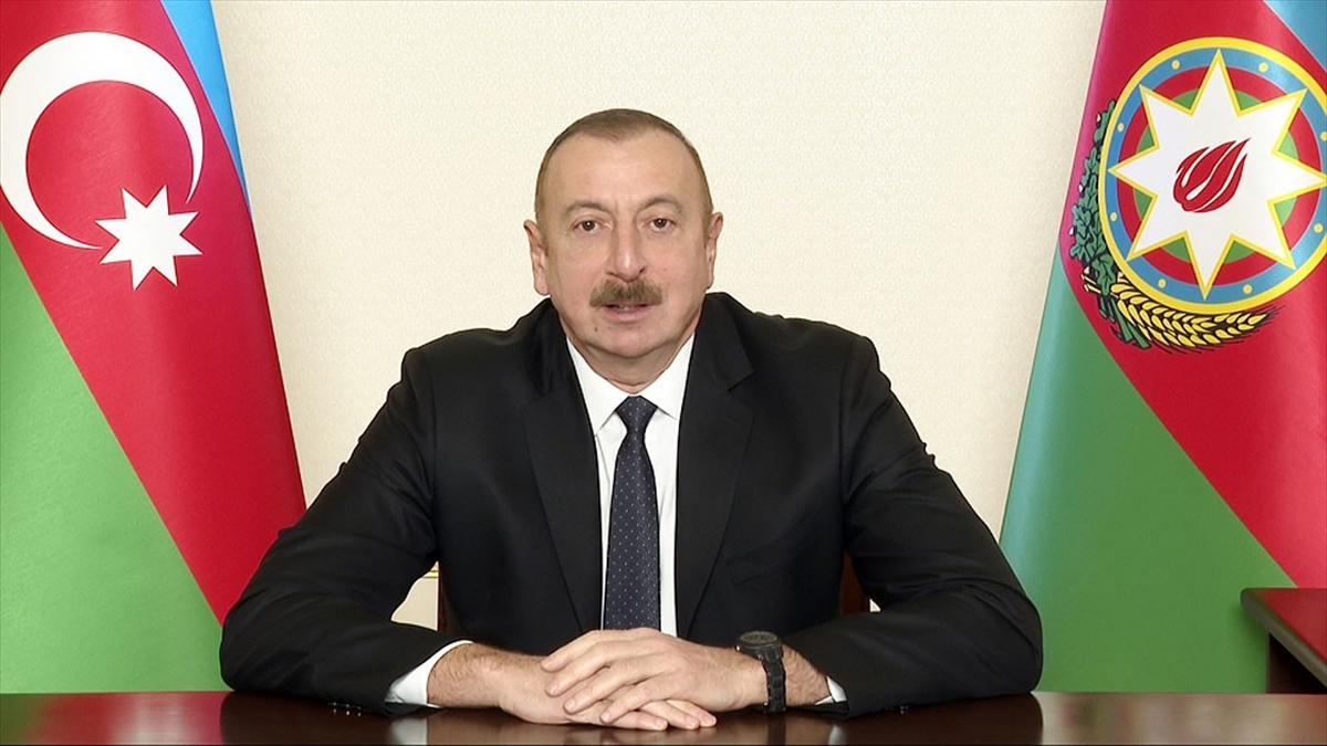 Azerbaycan Cumhurbaşkanı Aliyev: Nahçıvan’a açılacak ulaştırma koridoru bölgeye yeni olanaklar getirecek