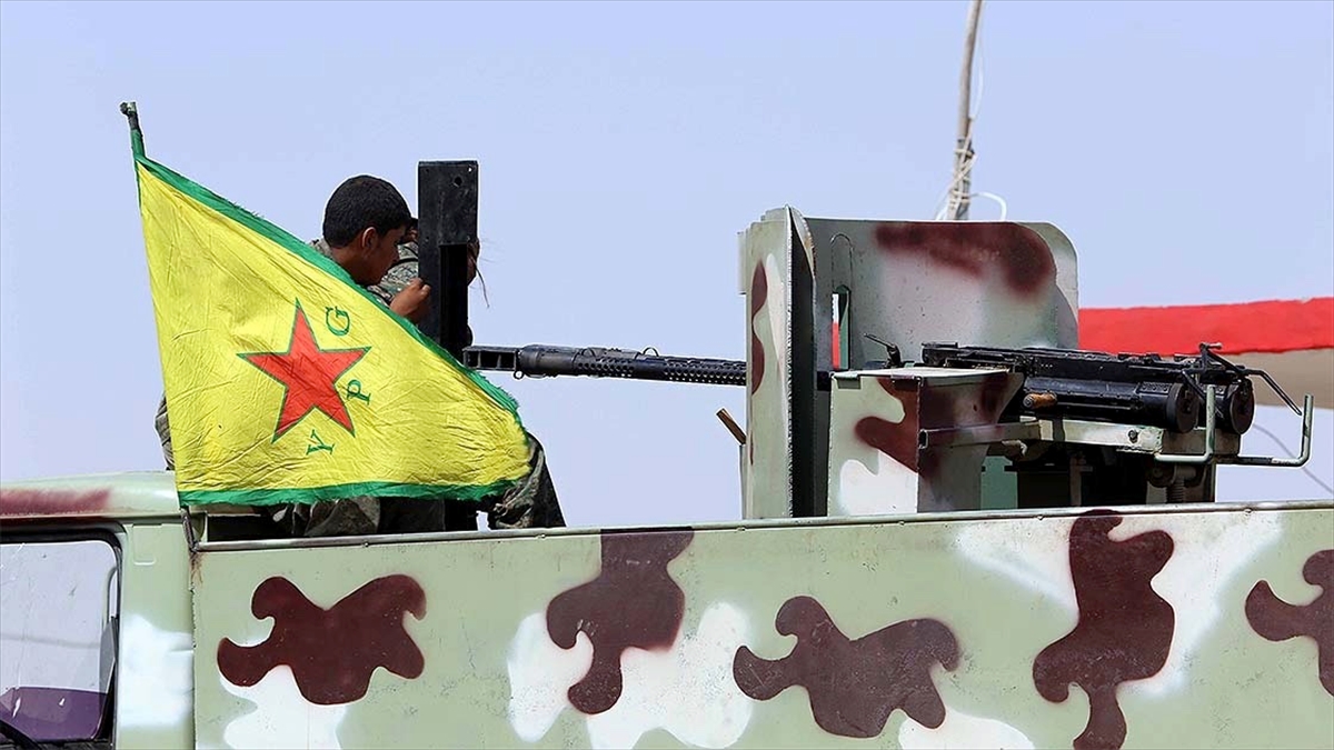 Terör örgütü YPG/PKK, Suriye’nin doğusundaki Arap topraklarını ‘kantonlaştırıyor’