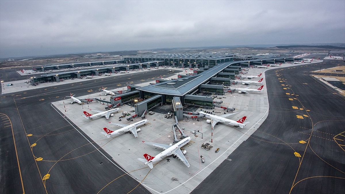İstanbul Havalimanı günde 501 uçuşla Avrupa’da liderliğe yükseldi