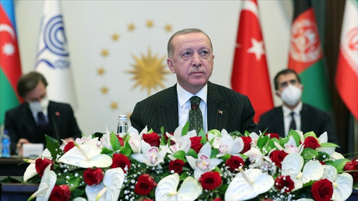 Erdoğan: Ekonomik İşbirliği Teşkilatı Ticaret Anlaşması’nın vakit kaybedilmeden yürürlüğe girmesi faydalı olacaktır