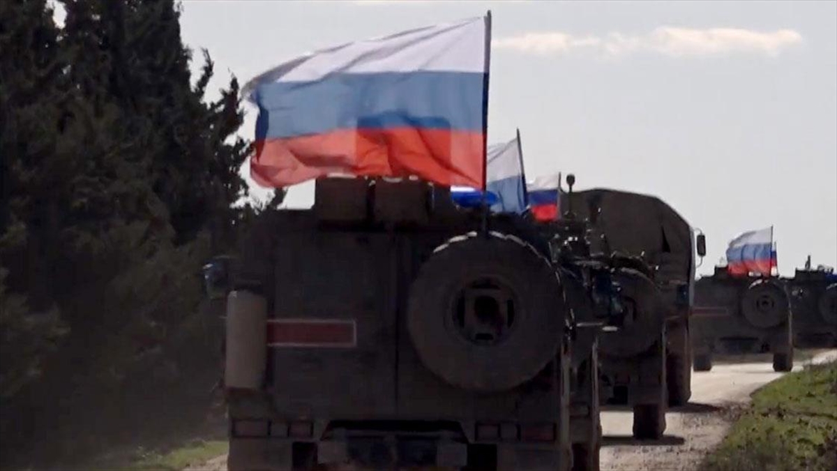 Ukrayna’dan Rusya’ya ‘askeri birliklerini sınırdan çek’ çağrısı