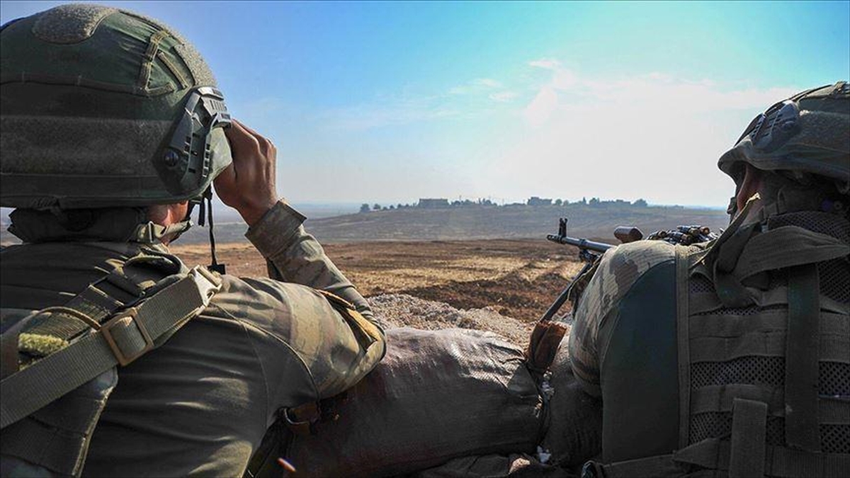 Fırat Kalkanı ve Barış Pınarı bölgelerinde 6 PKK/YPG’li terörist etkisiz hale getirildi