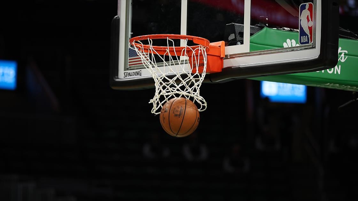 NBA’de Mavericks’i yenen Clippers konferans yarı finaline kalan son takım oldu’de Mavericks’i yenen Clippers konferans yarı finaline kalan son takım oldu