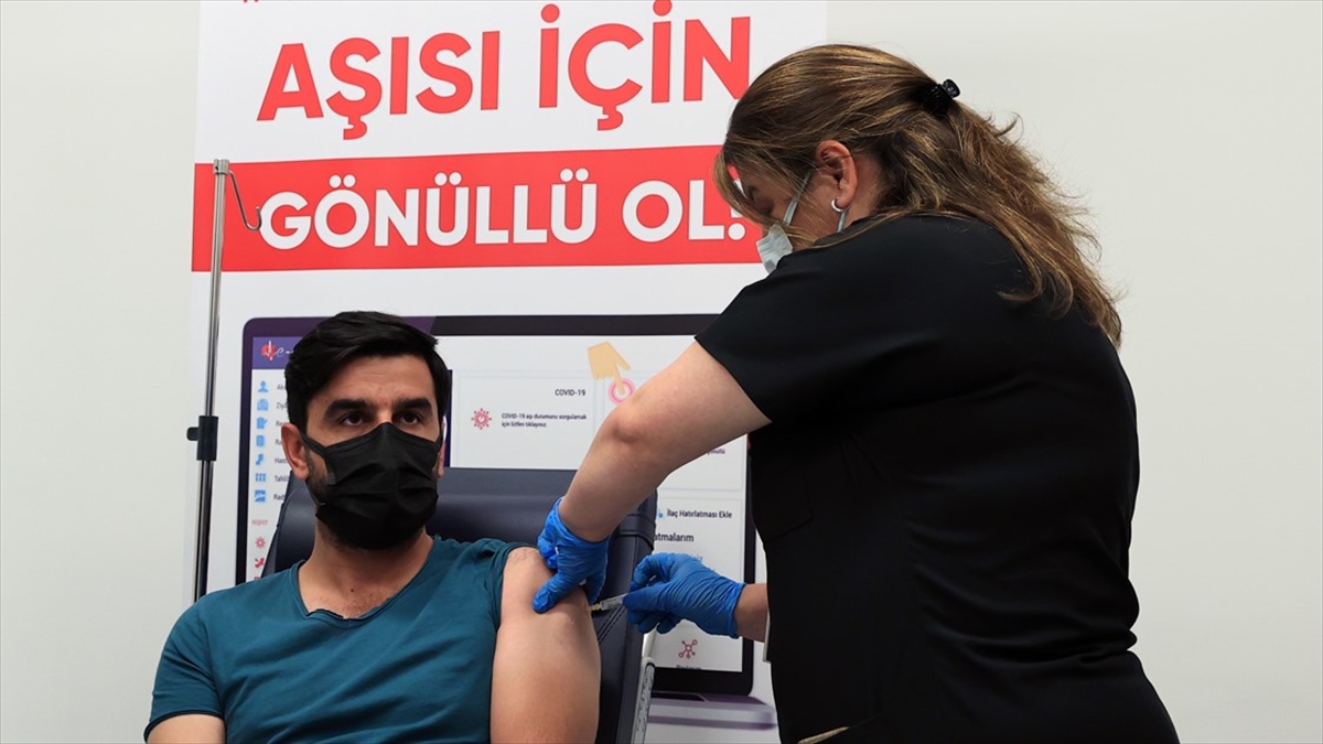 Yerli Kovid-19 aşısı ‘TURKOVAC’ın Faz-3 çalışması 40 bin 800 gönüllüyle yürütülecek