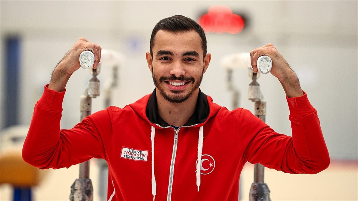 Ferhat Arıcan, Artistik Cimnastik Dünya Kupası’nda altın madalya kazandı