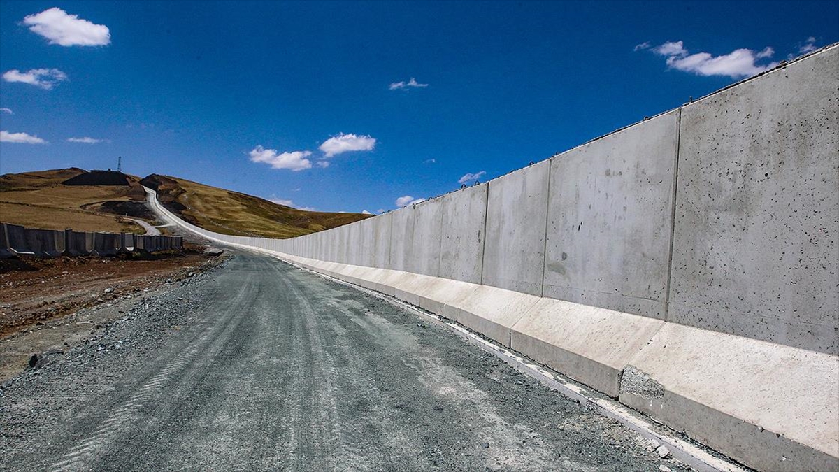 Van’ın İran sınırı modüler duvar ve teknolojik imkanlarla daha güvenli olacak