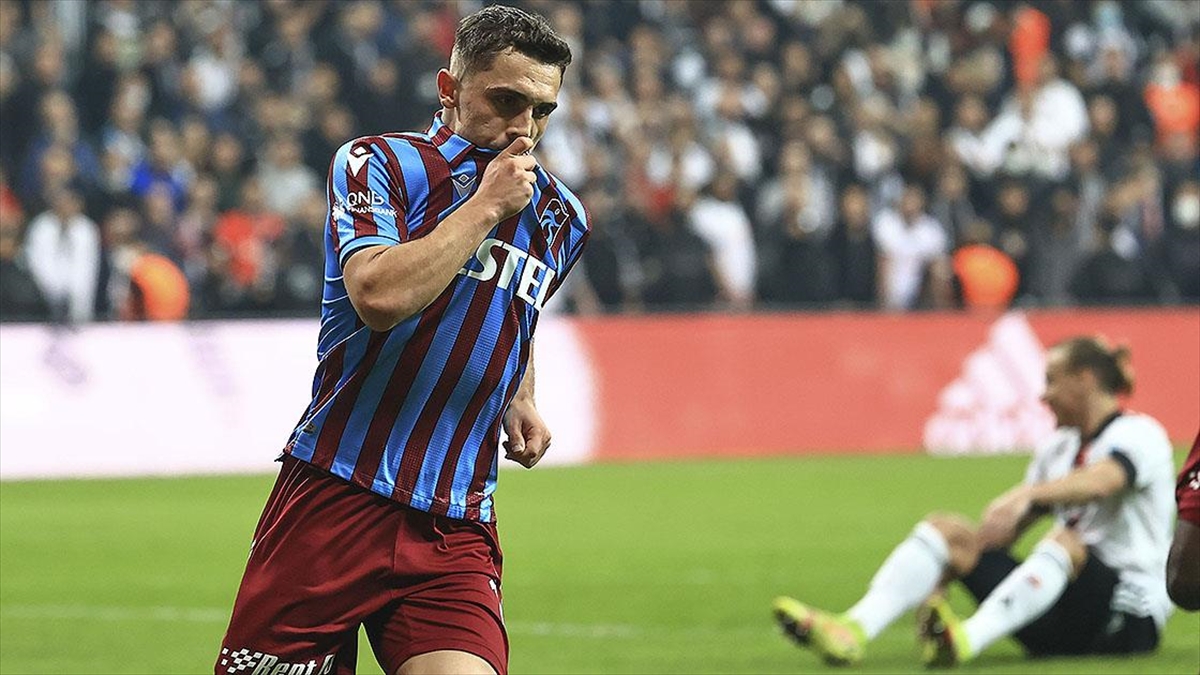 Trabzonspor’da Abdülkadir Ömür’ün çıkışı