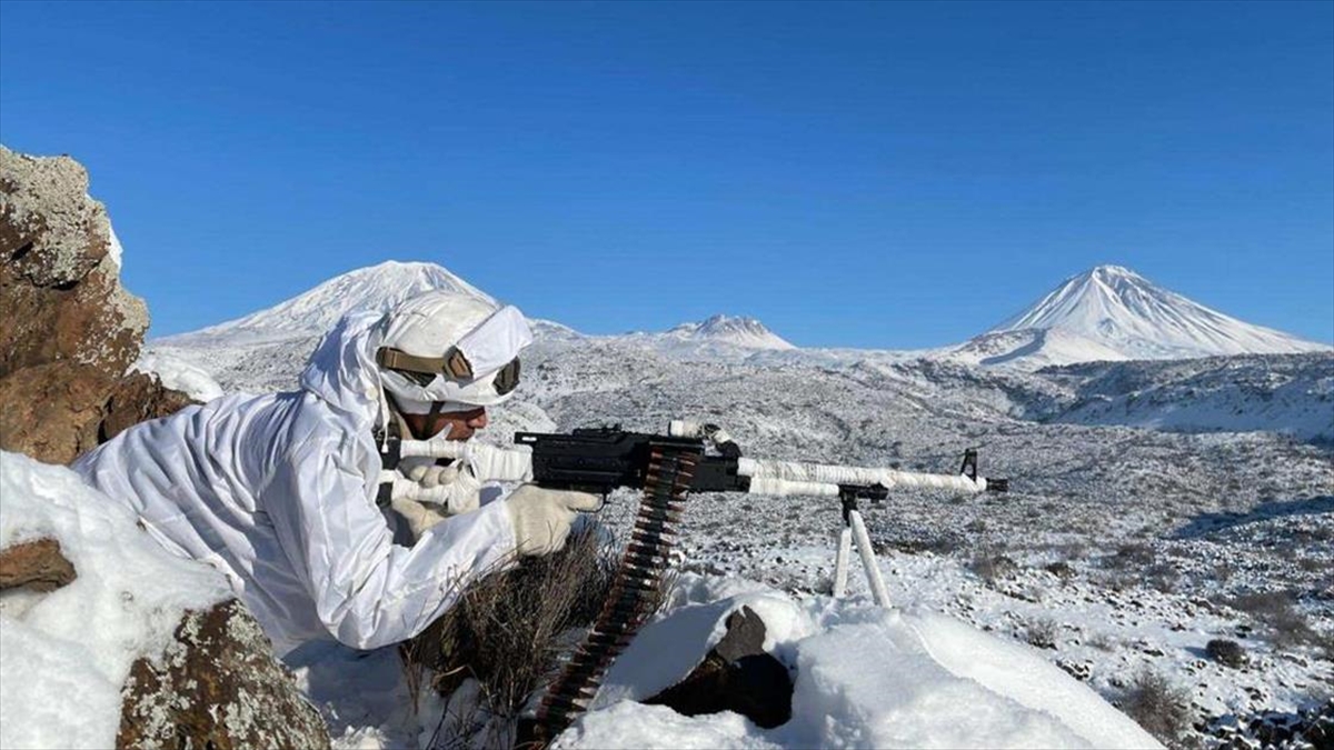 Ağrı, Erzurum ve Kars’ta Eren Kış-10 operasyonu başlatıldı