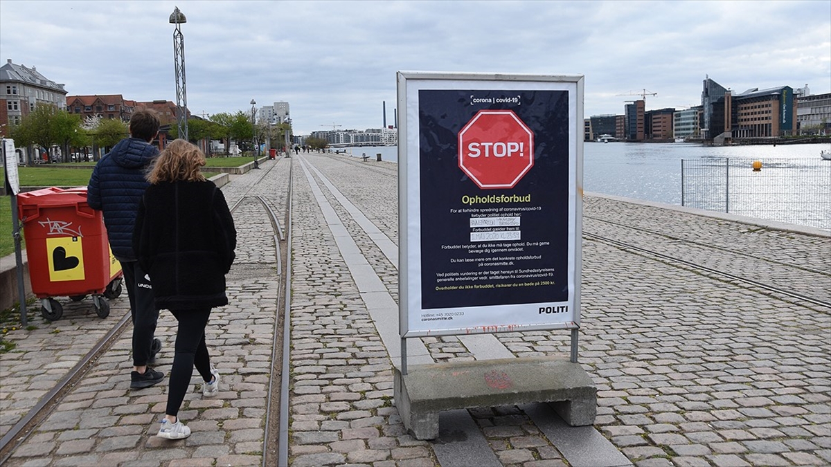 Danimarkalı sağlık yetkilisi, Omicron’un ülkesinde salgını sonlandırabileceğini öne sürdü