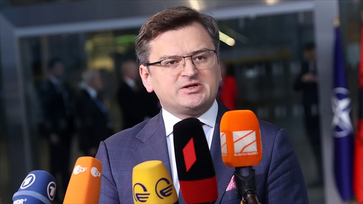 Ukrayna Dışişleri Bakanı Kuleba: Ukrayna, Odesa Limanı’ndan ihracatı başlatmak için gerekli koşulları yaratmaya hazır