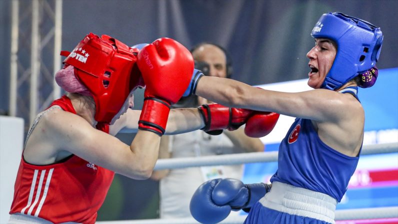 19. Akdeniz Oyunları’nda milli boksör Hatice Akbaş altın madalya kazandı