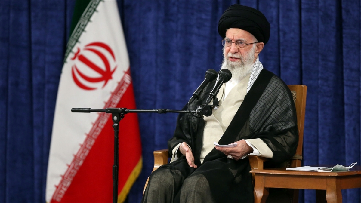 İran lideri Hamaney’den Rusya’ya SİHA gönderildiği iddialarına ilişkin yorum