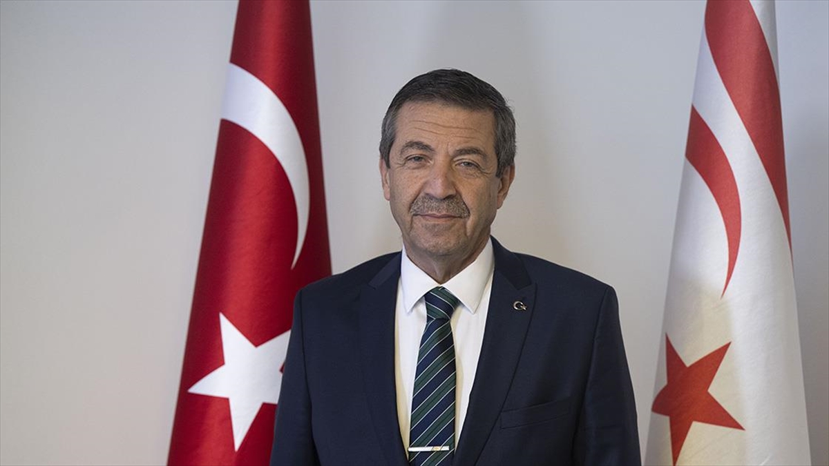 KKTC Dışişleri Bakanı Ertuğruloğlu, BM’nin Kıbrıs’ta tarafsızlığını yitirdiğini belirtti
