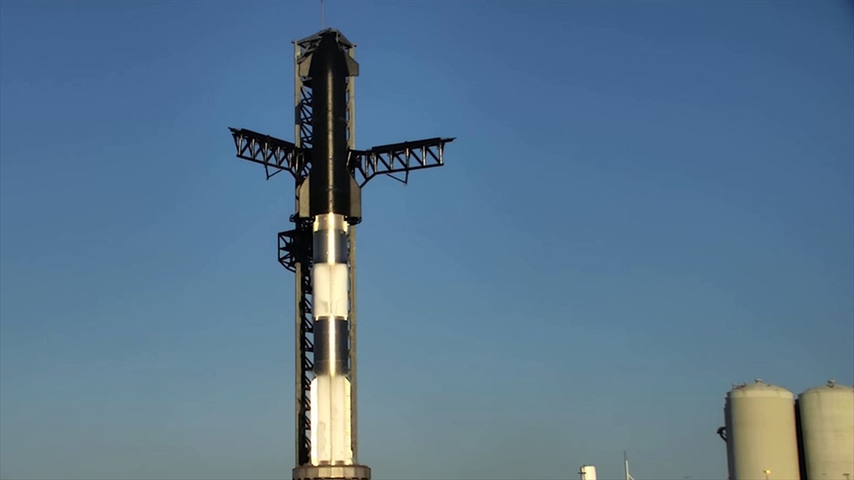 SpaceX, Starship’in fırlatılmasını geciktirdiği için ABD’nin düzenleyici tedbirlerini eleştirdi