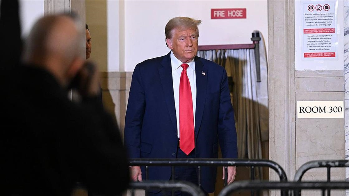 Trump’ın avukatlarından Ellis, “başkanlık seçimine müdahale” davasında suçlamaları kabul etti