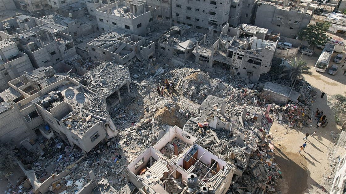 İsrail saldırıları nedeniyle Gazze’deki nüfusun yüzde 70’i yerinden edildi