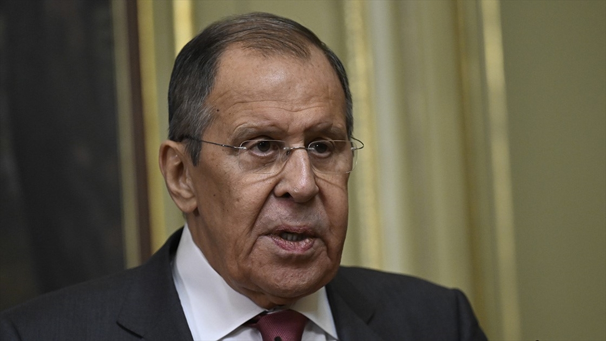 Rusya Dışişleri Bakanı Lavrov: Anglosaksonlar, Orta Doğu’yu büyük savaşın eşiğine sürüklüyor