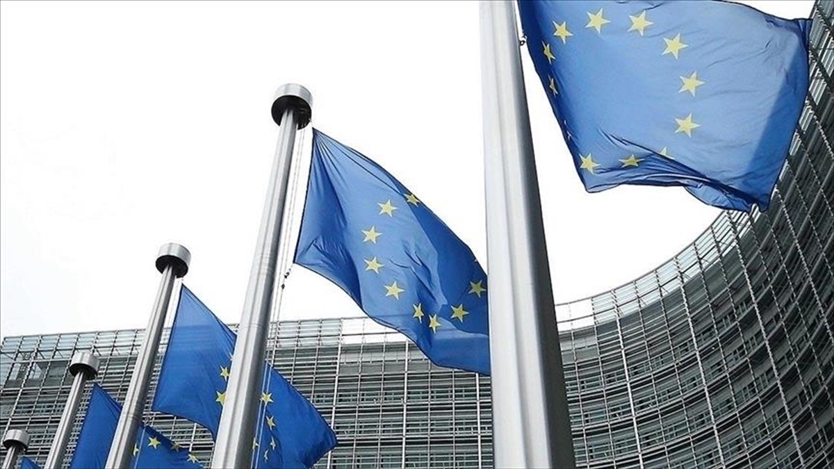 AB: Bosna Hersek’le üyelik müzakerelerine Mart 2024’te başlayabiliriz