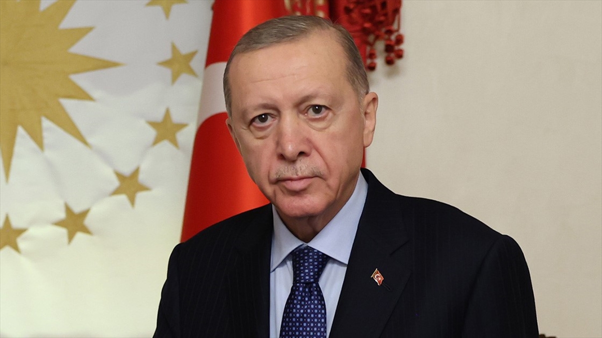 Cumhurbaşkanı Erdoğan, Kuveyt Devleti’nin yeni emiri Şeyh Meşal ile telefonda görüştü