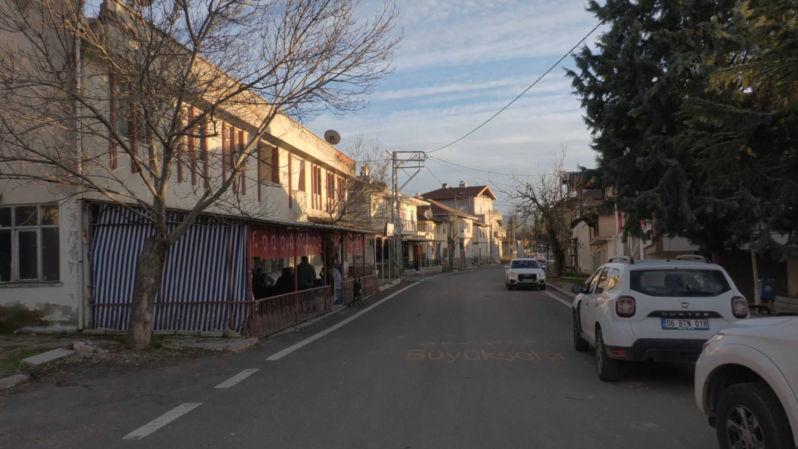 ALTYAPI HAMLESİ SÜRÜYOR: BEYPAZARI’NDA 30 YILLIK SU HATLARI YENİLENDİ