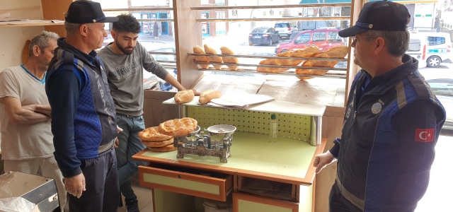 Zabıtadan fırınlara sıkı denetim