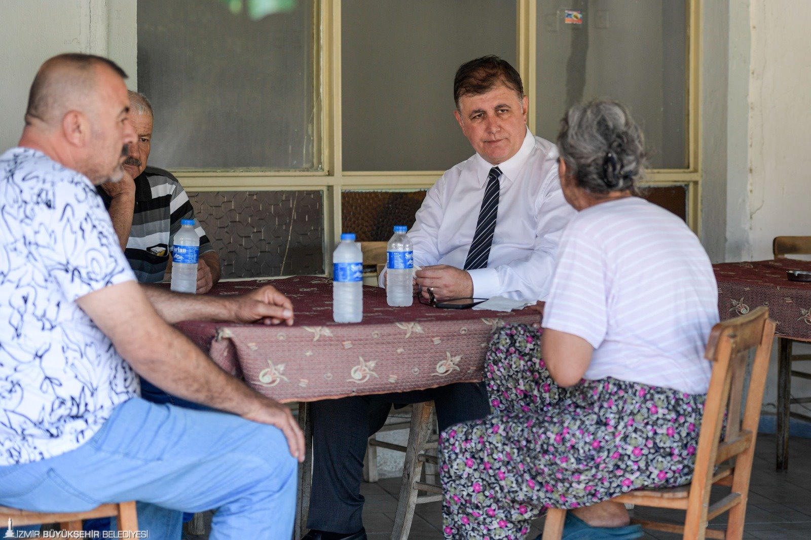 Başkan Tugay yangın bölgesinde iyileştirme çalışmalarını başlattı