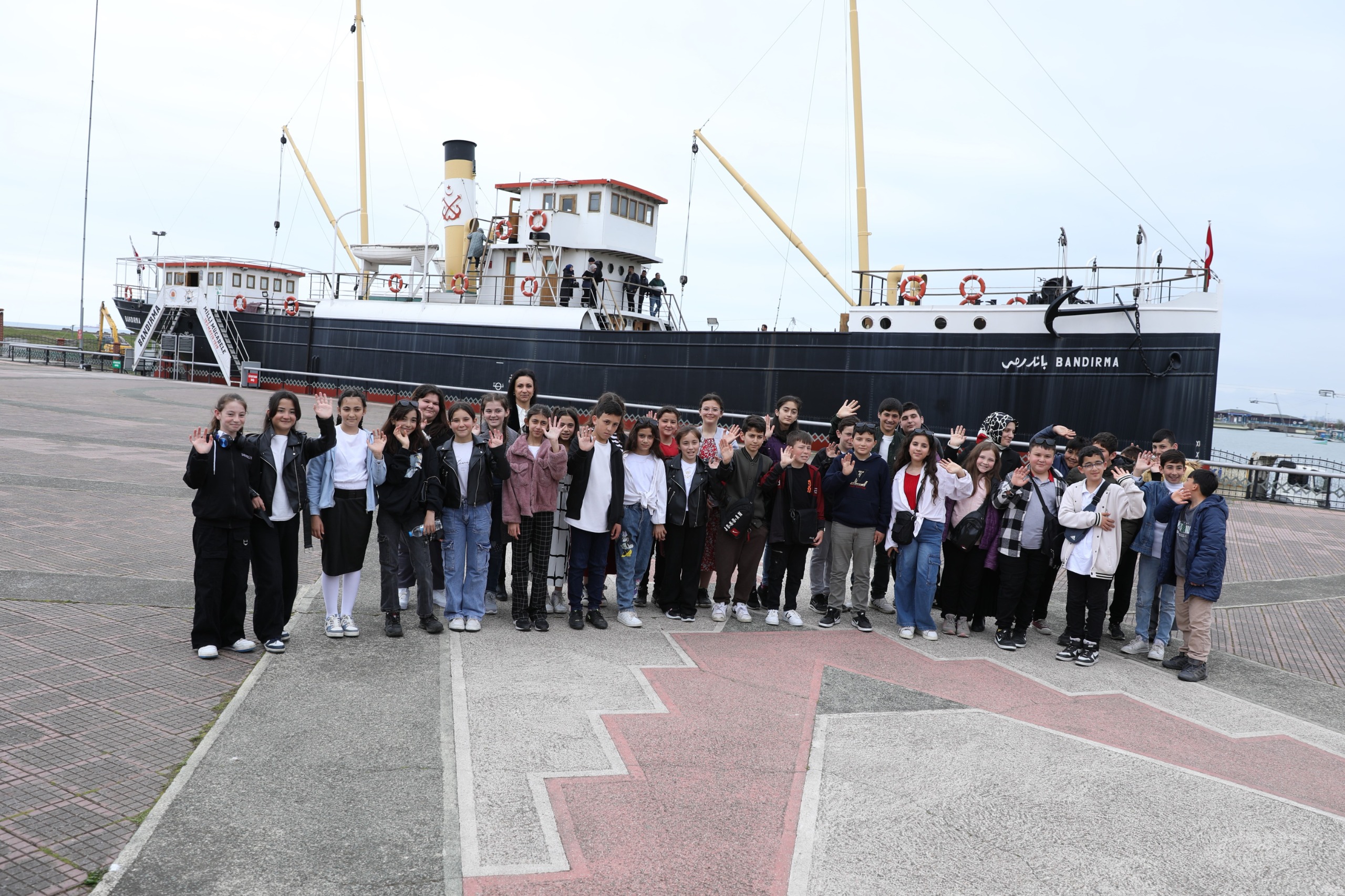 Öğrencilere Büyükşehir İle Müze Gezisi