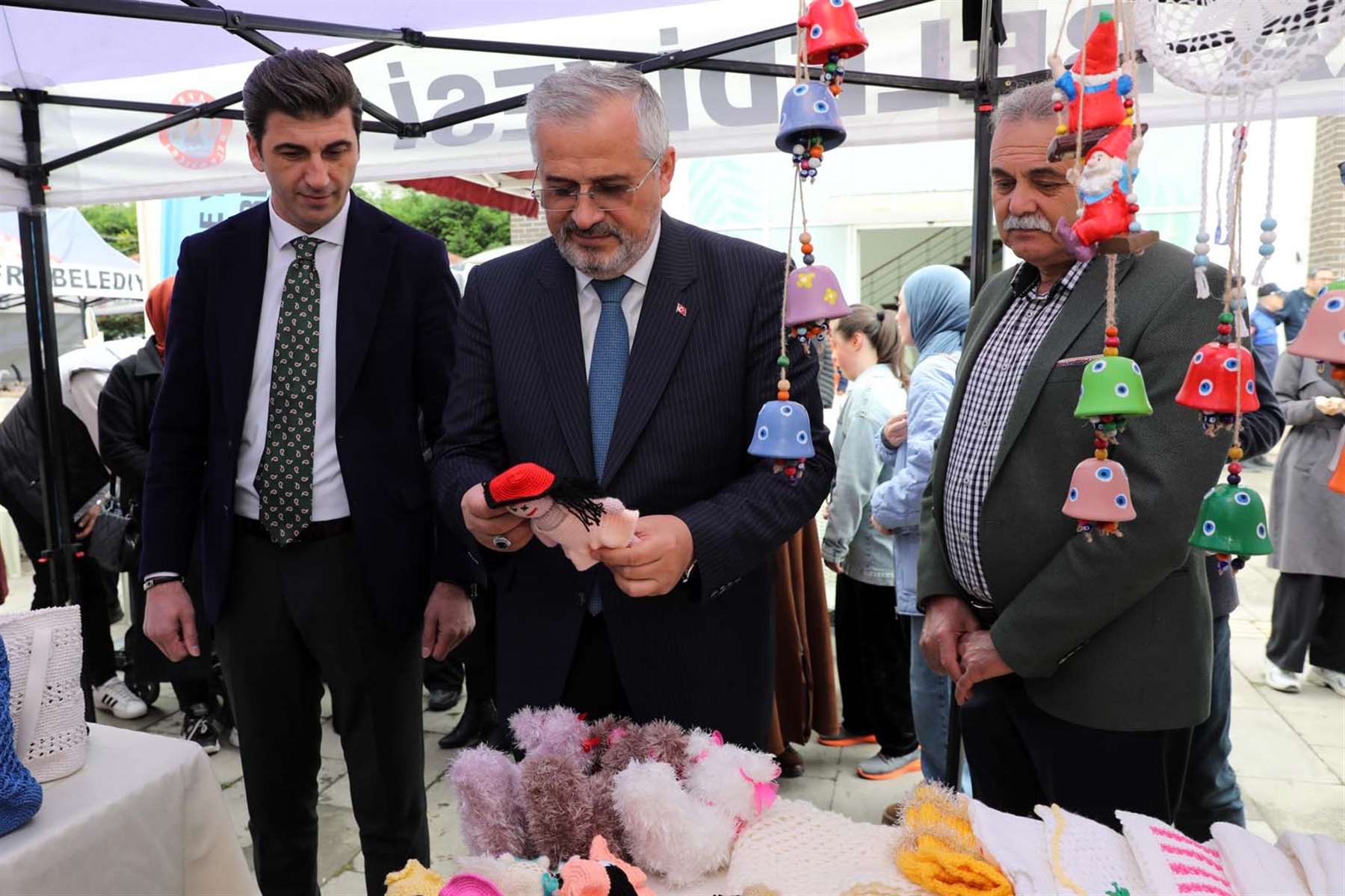 Engelsiz Emekler El Sanatları Sergisi Açıldı