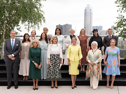 Emine Erdoğan, Hollanda Kraliçesi Cerruti’nin ev sahipliğinde lider eşleriyle bir araya geldi