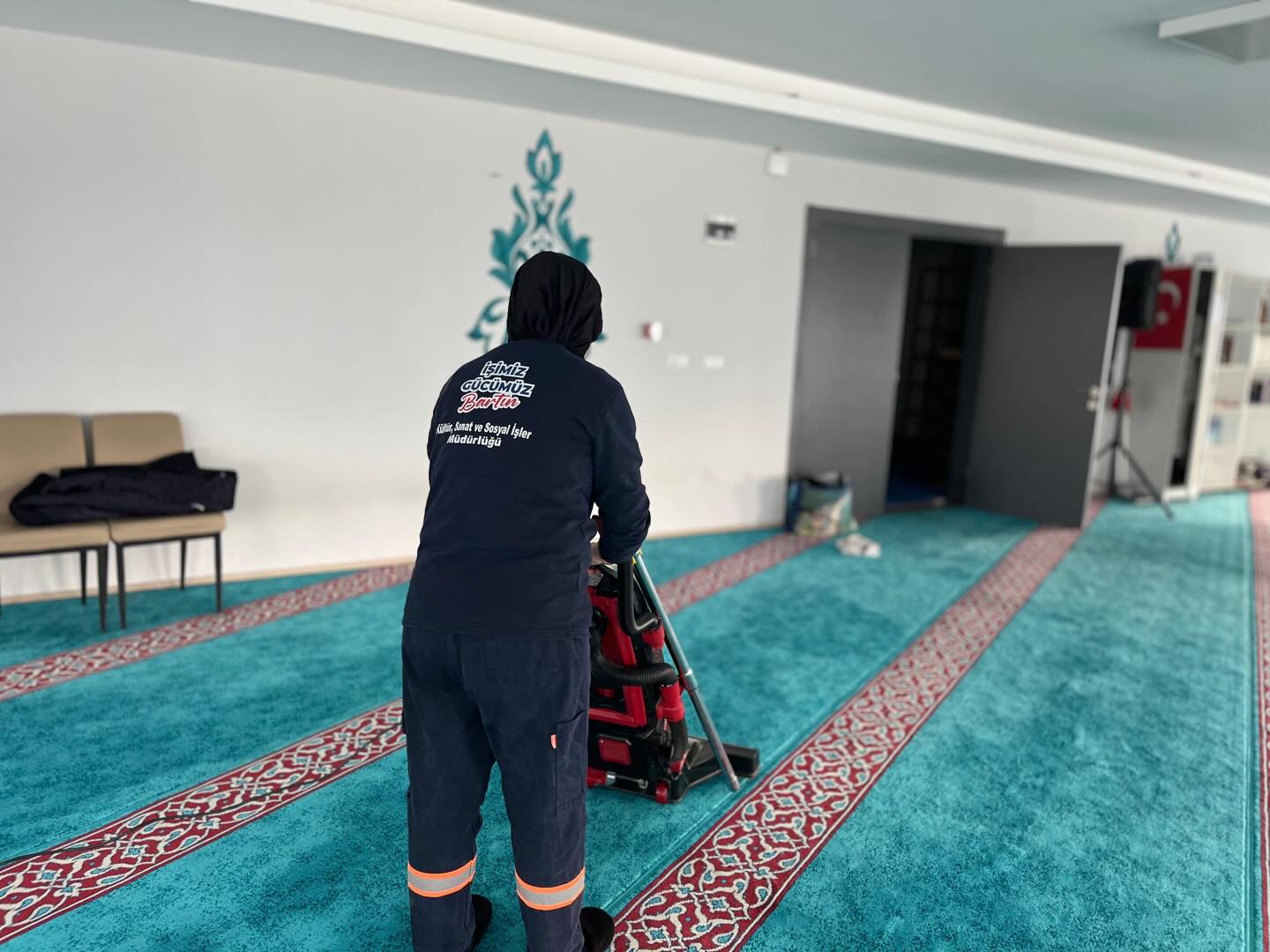 Ramazan Ayı Öncesi Camilerde Temizlik Çalışması