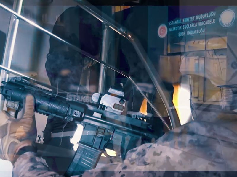 “75 İlde Son 10 Gündür Düzenlediğimiz Operasyonlarda 958 Kilogram Uyuşturucu Madde ve 1 Milyon 263 Bin 58 Adet Uyuşturucu Hap Ele Geçirdik.”