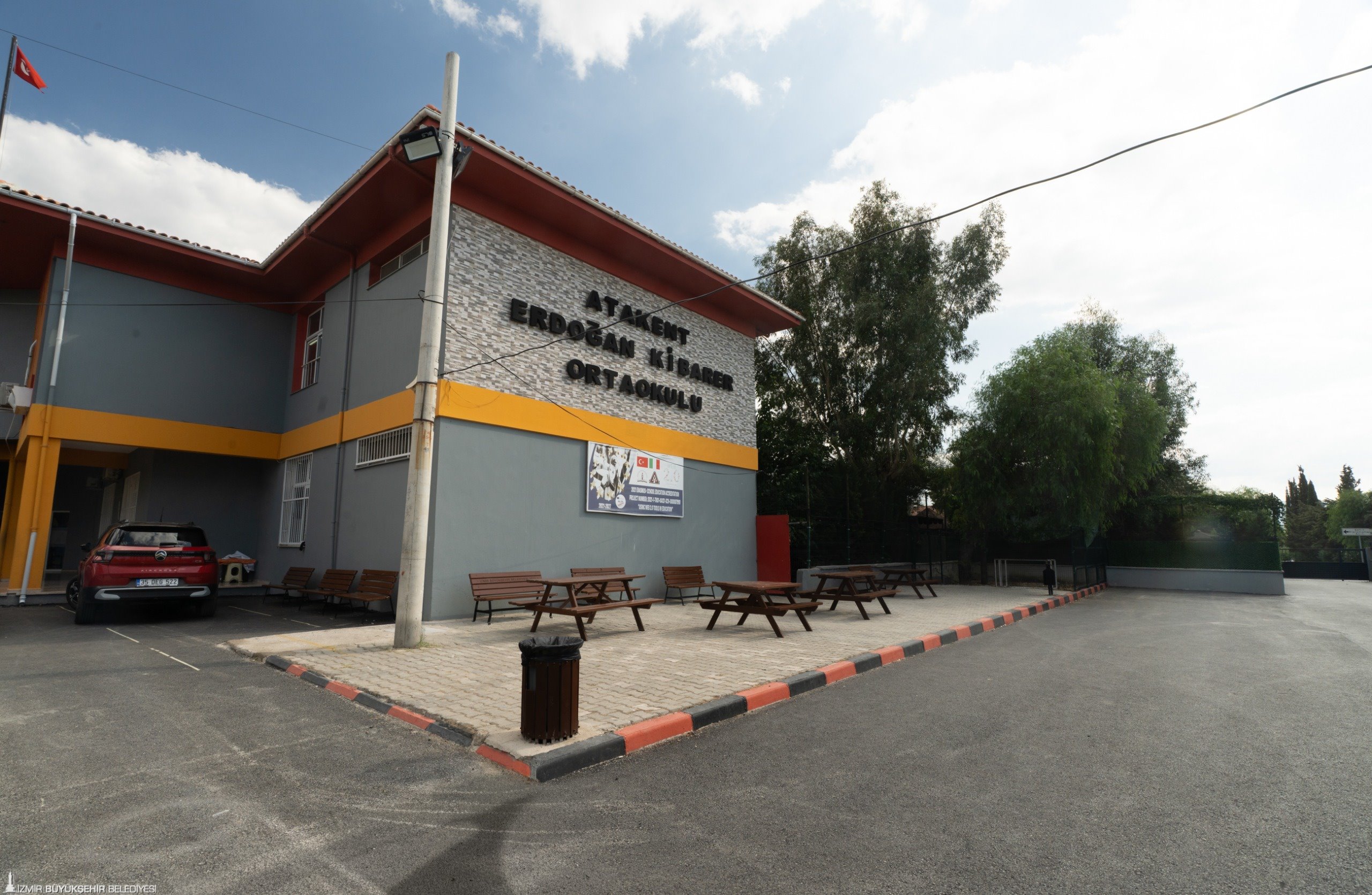 Öğrenciler istedi, okul bahçesi baştan sona yenilendi