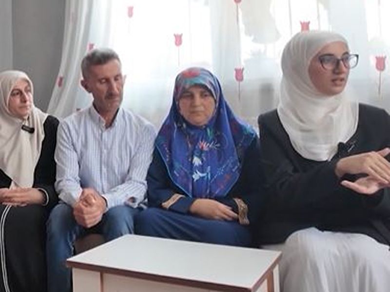 İçişleri Bakanımız Sayın Mustafa Çiftçi: ”YOLUNUZ AÇIK OLSUN KARDEŞİM Savaşta Türkiye’ye Sığınmışlardı, 10 Yıl Sonra Vatanlarına Döndüler ”