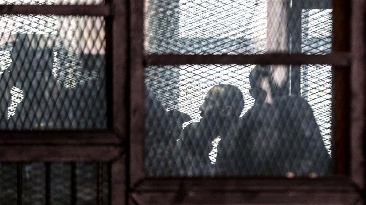 Mısır’daki sokak eylemleriyle panikleyen Sisi yönetimi 15 muhalifi idam etti