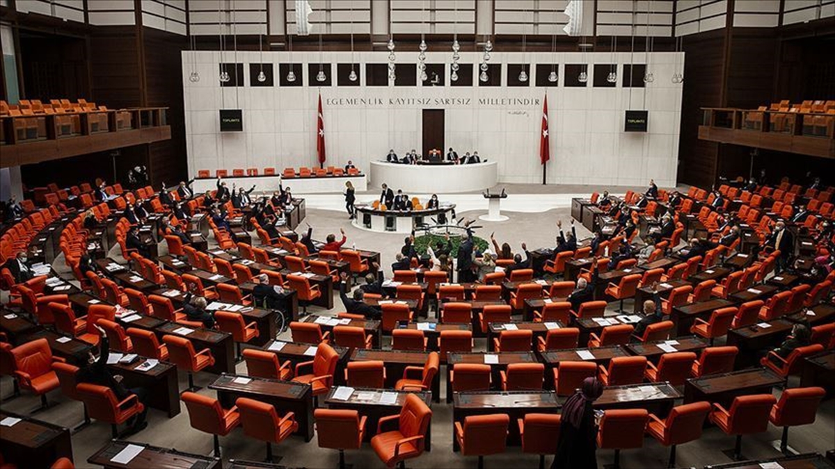 TBMM’de 4 siyasi parti Fransa Senatosunun Yukarı Karabağ kararını kınadı