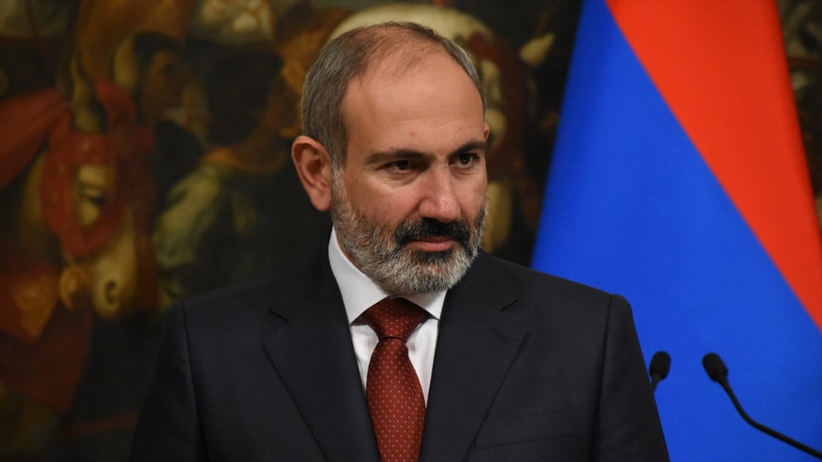 Ermenistan Başbakanı Paşinyan’ın istifası için gösteriler sürüyor