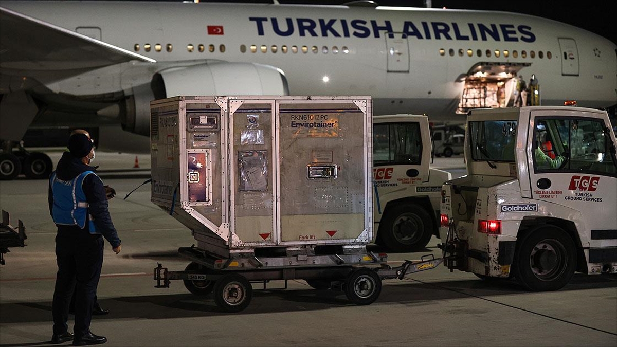 Çin’den getirilen ikinci parti aşılama sürecini hızlandıracak