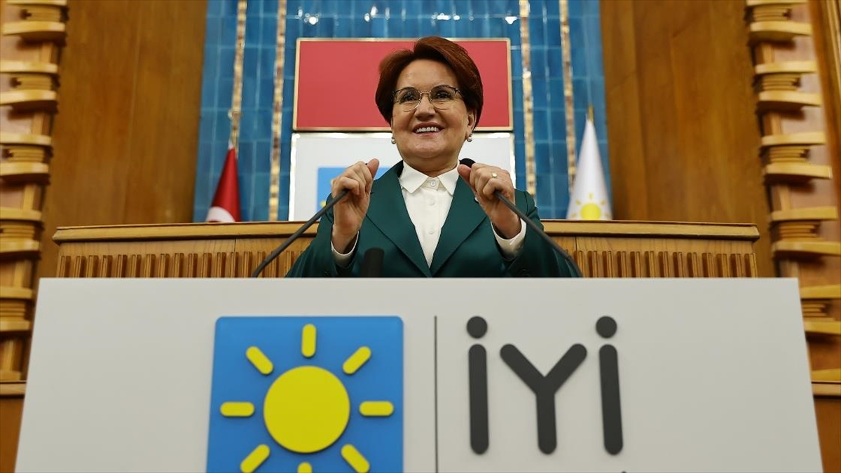 İYİ Parti Genel Başkanı Akşener: Halk Bankası kredi ödemelerinin ötelenmesi konusunda atılan adımı doğru buluyoruz