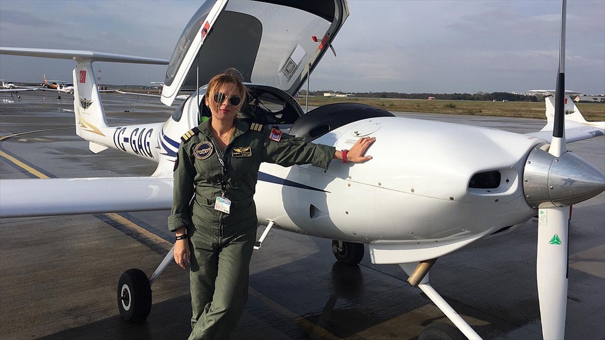 Eğitim pilotu Nagihan Karaman Sabiha Gökçen’in izinden gidiyor