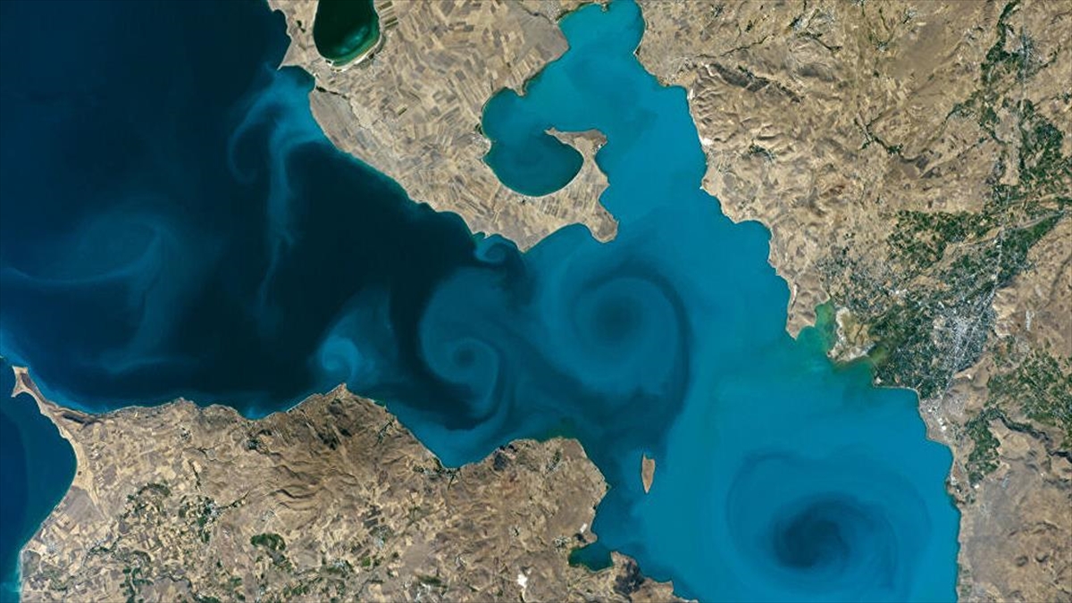 Van Gölü’nün uzaydan çekilen fotoğrafı NASA’nın favorileri arasında yer aldı