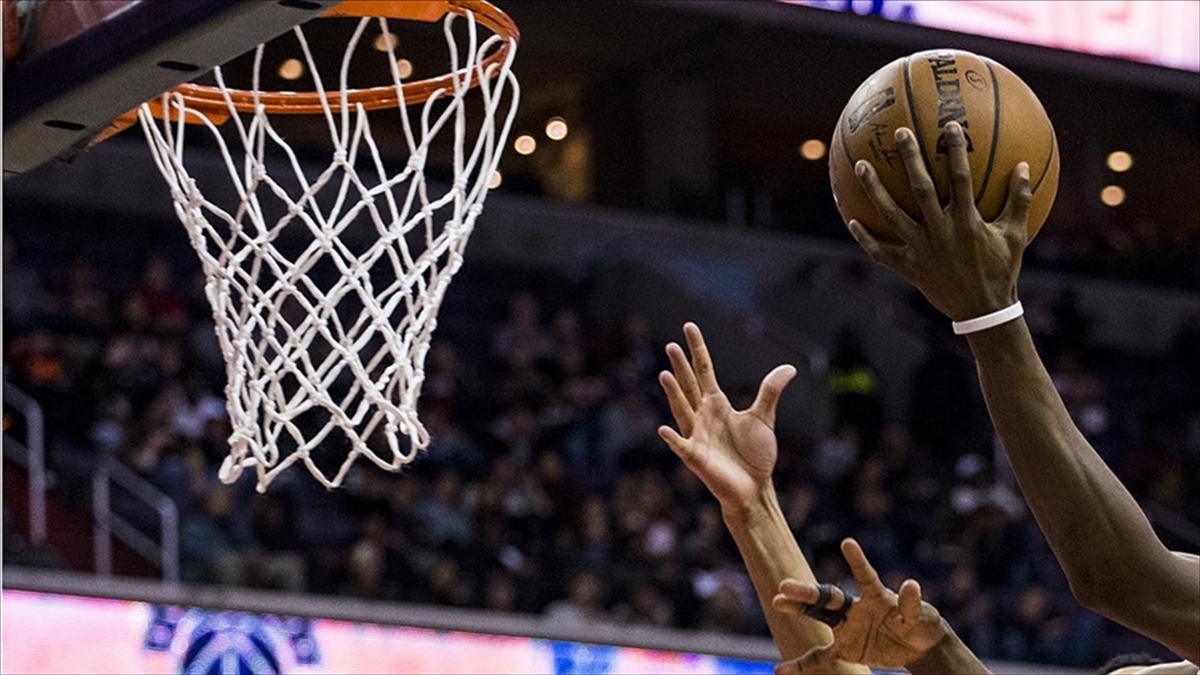 NBA’de ‘yılın çaylağı’ Charlotte Hornets’tan LaMelo Ball oldu