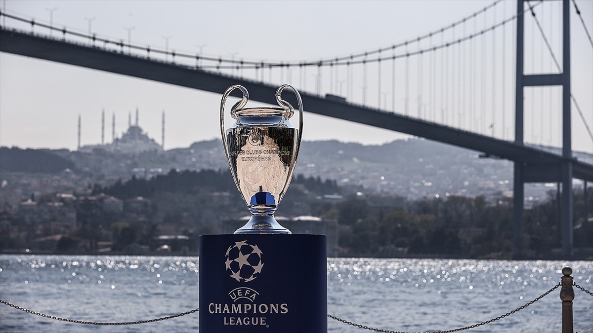 2023 UEFA Şampiyonlar Ligi finaline İstanbul ev sahipliği yapacak