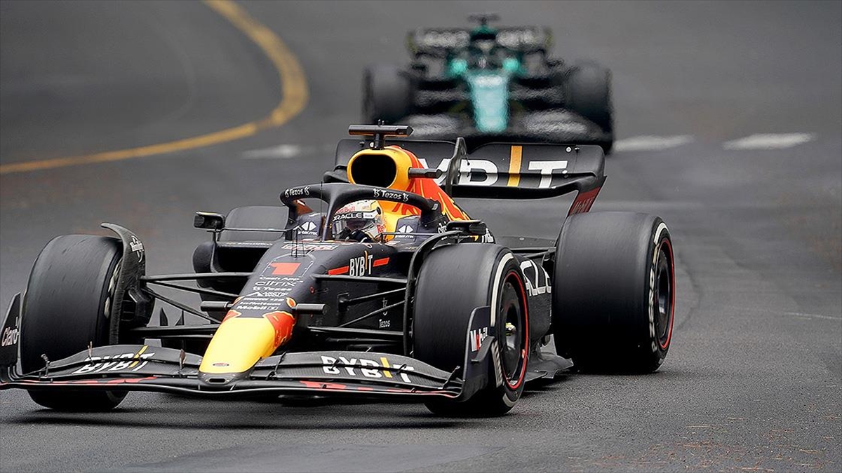 F1 Kanada Grand Prix’sinde ‘pole’ pozisyonu Verstappen’in